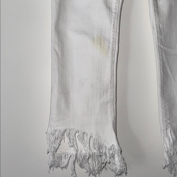 Pistola Women's White Frayed Hem Jeans - Size 28 - Picture 5 of 9